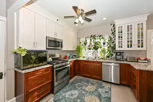 2804 N Grant Blvd, Milwaukee, WI 53210 - Photo 10