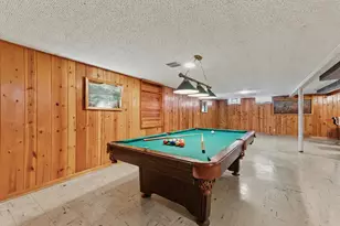 1922 W Mill Rd, Glendale, WI 53209 - Photo 26