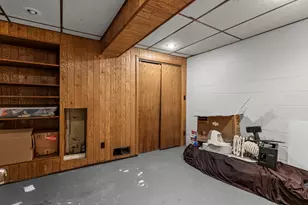 2418 S 7th St, Sheboygan, WI 53081 - Photo 24