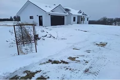 S5044  Nottingham Rd, Jefferson, WI 54665 - Photo 2