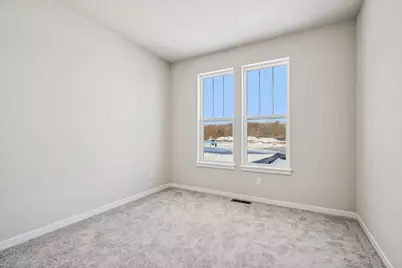 9628 S Sophia Ct, Franklin, WI 53132 - Photo 18