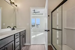 9628 S Sophia Ct, Franklin, WI 53132 - Photo 14