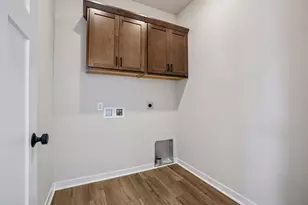 9628 S Sophia Ct, Franklin, WI 53132 - Photo 28