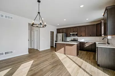 9628 S Sophia Ct, Franklin, WI 53132 - Photo 34