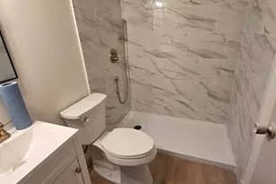 360 Richard St, Waukesha, WI 53189 - Photo 10