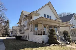 527 N Hartwell Ave, Waukesha, WI 53186 - Photo 1