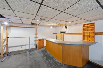 527 N Hartwell Ave, Waukesha, WI 53186 - Photo 34