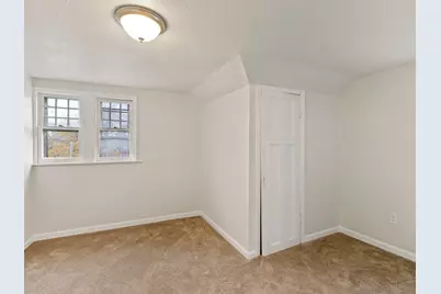 1335 N Hawley Rd, Milwaukee, WI 53208 - Photo 18