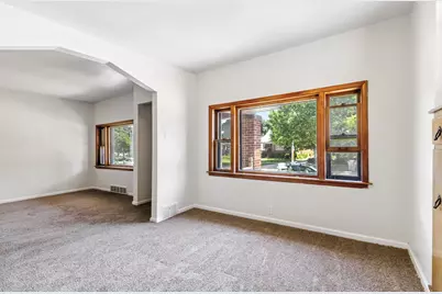 1335 N Hawley Rd, Milwaukee, WI 53208 - Photo 10