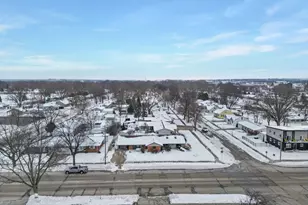 1735 S Oneida St, Green Bay, WI 54304 - Photo 40