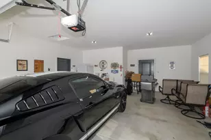 106 Phantom Lk Ct, Mukwonago, WI 53149 - Photo 44