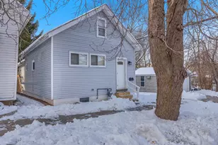 1118 S 13th St, Sheboygan, WI 53081 - Photo 22