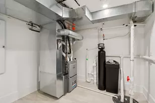 1600 Evergreen Ln, Lake Geneva, WI 53147 - Photo 56