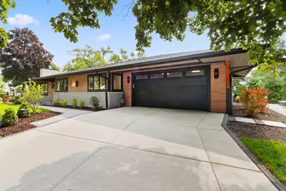 1600  Evergreen Ln, Lake Geneva, WI 53147 - Photo 1