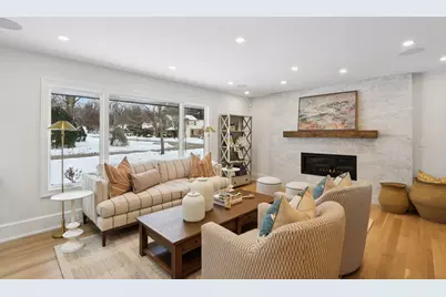 1600  Evergreen Ln, Lake Geneva, WI 53147 - Photo 6