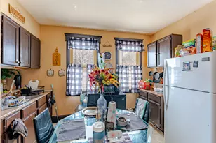 2405 N 33rd St, Milwaukee, WI 53210 - Photo 22