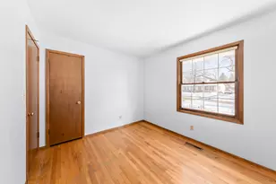 W207N17023 Parkview Dr, Jackson, WI 53037 - Photo 18