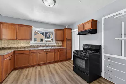4324  8th Ave, Kenosha, WI 53140 - Photo 10