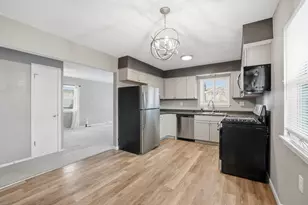 5761 N 97th St, Milwaukee, WI 53225 - Photo 4