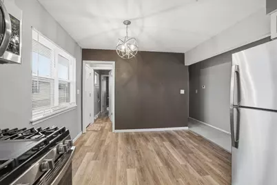 5761 N 97th St, Milwaukee, WI 53225 - Photo 8