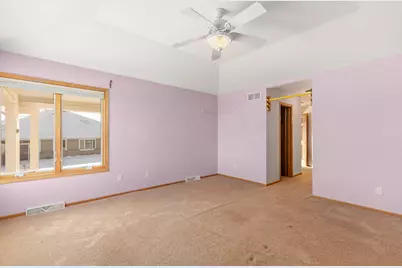 N78W17396  Wildwood Dr #4-2, Menomonee Falls, WI 53051 - Photo 26