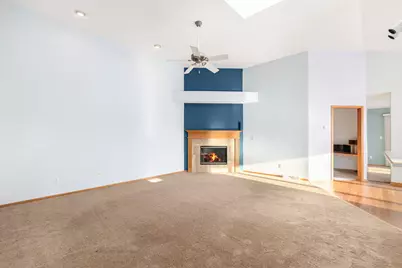 N78W17396  Wildwood Dr #4-2, Menomonee Falls, WI 53051 - Photo 16