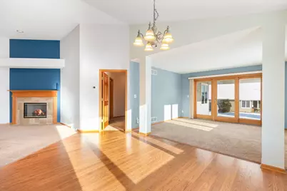 N78W17396  Wildwood Dr #4-2, Menomonee Falls, WI 53051 - Photo 12