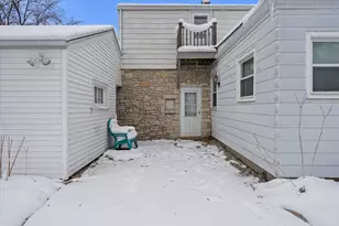 2640 S 78th St, West Allis, WI 53219 - Photo 18