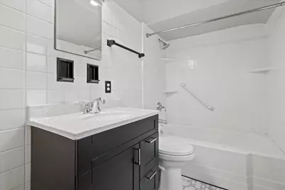2640 S 78th St, West Allis, WI 53219 - Photo 14