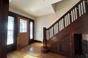 3826 E Cudahy Ave, Cudahy, WI 53110 - Photo 2