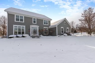 N72W7763  Harvest Ln, Cedarburg, WI 53012 - Photo 2