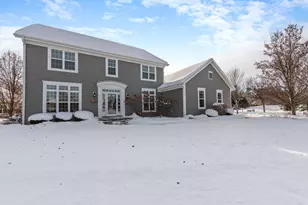 N72W7763 Harvest Ln, Cedarburg, WI 53012 - Photo 2