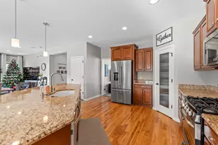 N72W7763 Harvest Ln, Cedarburg, WI 53012 - Photo 14