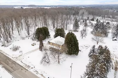 3661  Blue Goose Rd, Saukville, WI 53095 - Photo 38