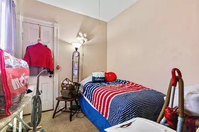 1924 W Grant St, Milwaukee, WI 53215 - Photo 8