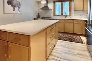 3121 N 105th St, Wauwatosa, WI 53222 - Photo 24