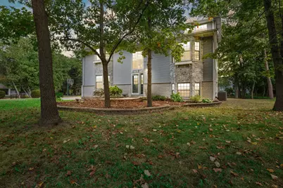 1005  97th St, Pleasant Prairie, WI 53158 - Photo 2