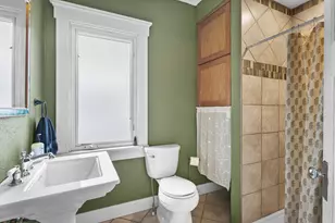 1617 Madison St, Manitowoc, WI 54220 - Photo 16