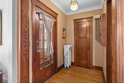 1617  Madison St, Manitowoc, WI 54220 - Photo 10