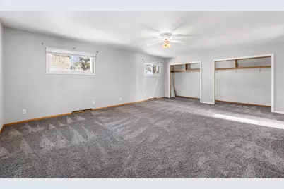 106  Union St, Hartford, WI 53027 - Photo 10