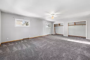 106 Union St, Hartford, WI 53027 - Photo 10