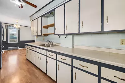 106  Union St, Hartford, WI 53027 - Photo 6