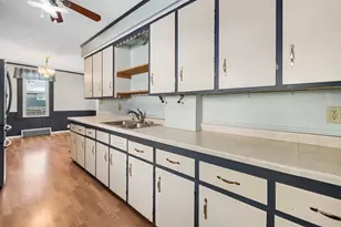 106 Union St, Hartford, WI 53027 - Photo 6