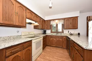 761 Crestwood Dr, Waukesha, WI 53188 - Photo 12