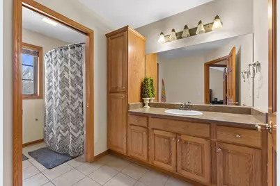 6645  Fieldstone Ct, Racine, WI 53402 - Photo 28