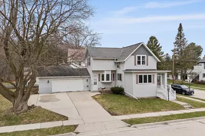 324  Park St, Plymouth, WI 53073 - Photo 40