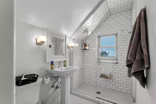 711 N 10th St, Manitowoc, WI 54220 - Photo 40