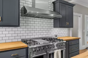 711 N 10th St, Manitowoc, WI 54220 - Photo 30