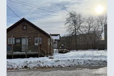 717  Hubbard St, Racine, WI 53402 - Photo 10