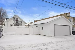 3855 E Layton Ave, Cudahy, WI 53110 - Photo 32